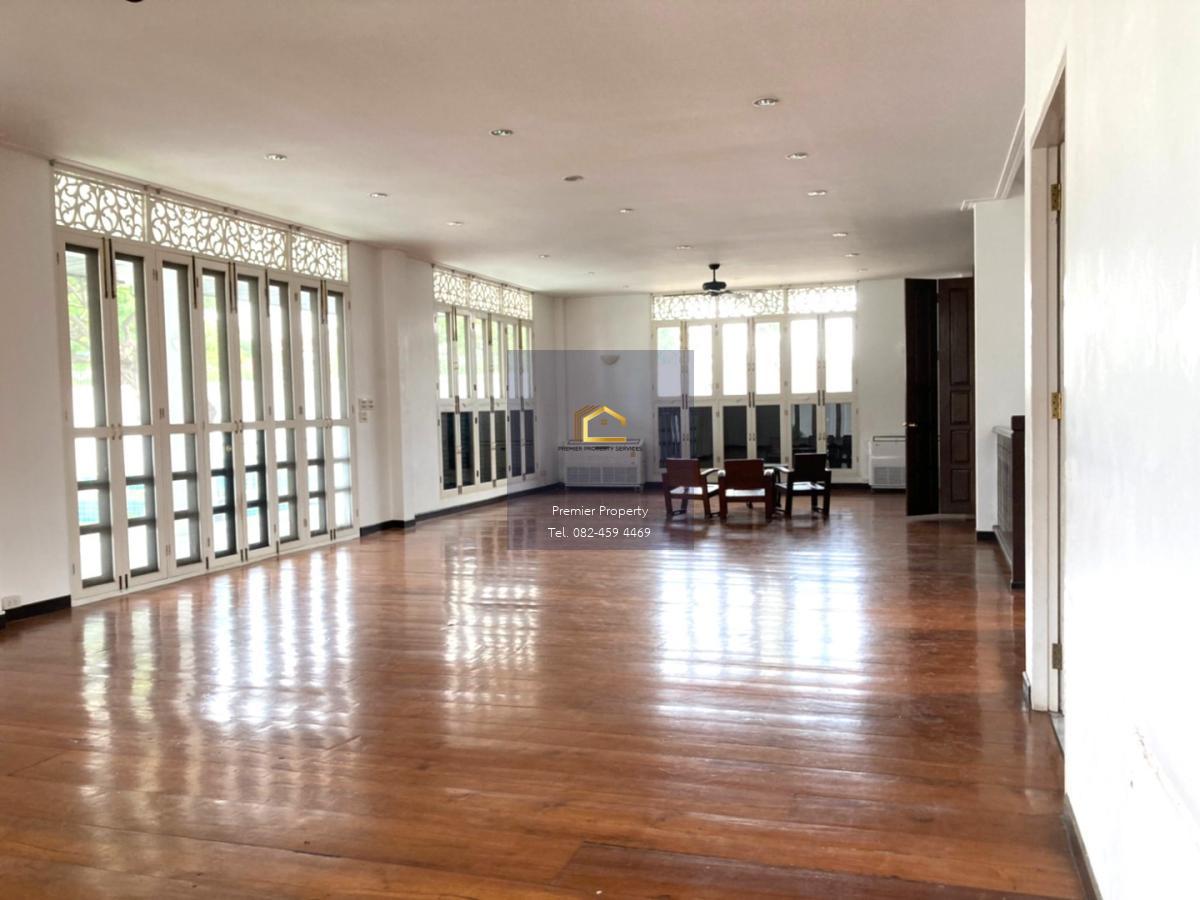 บ้านเดี่ยวสไตล์ Tropical Colonial 5 ห้องนอน พร้อมสระว่ายน้ำส่วนตัว บรรยากาศรีสอร์ต ใจกลางสุขุมวิท 71